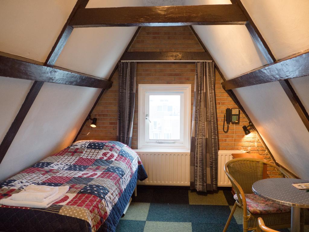 Hotel Adolesce Amsterdam Ngoại thất bức ảnh